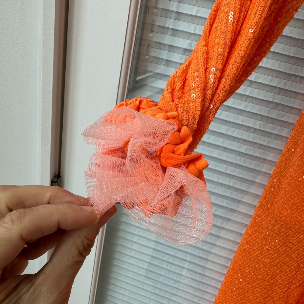 Rotate orange sequin dress - Picture 4 of 15